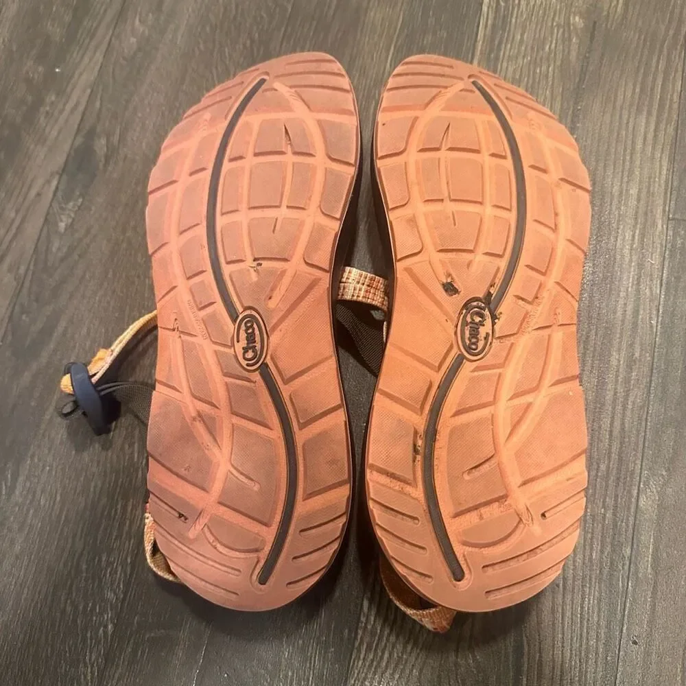 Chaco orange strappy ortho arch support M8/W10 gorpcore sandals